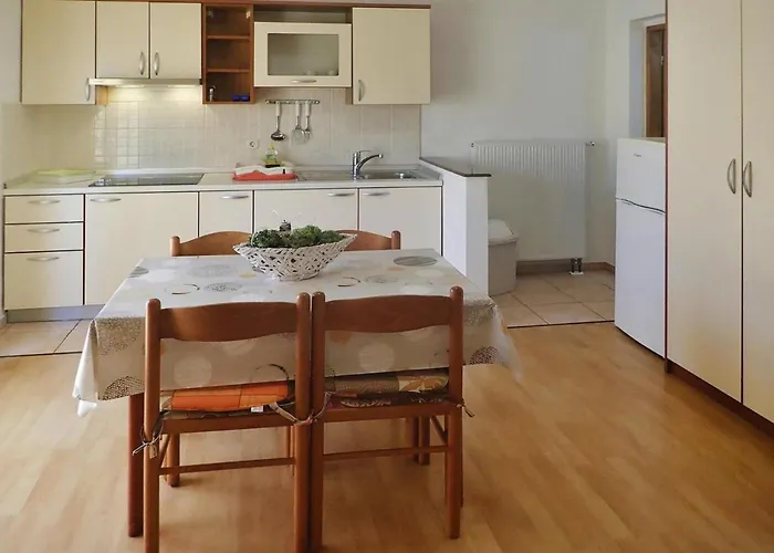 Apartament House In Near Paklenica Park