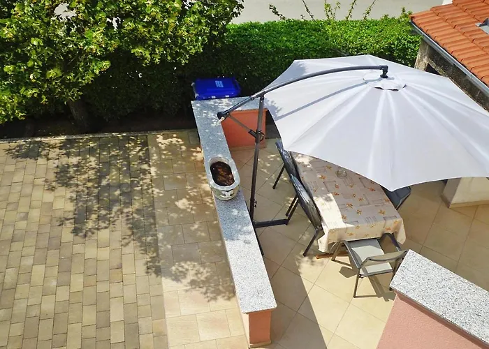 Apartament House In Near Paklenica Park