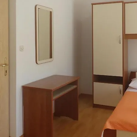Apartament House In Near Paklenica Park Starigrad Paklenica