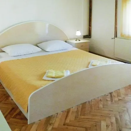 Apartment Pink In Only 200 M From The Sea