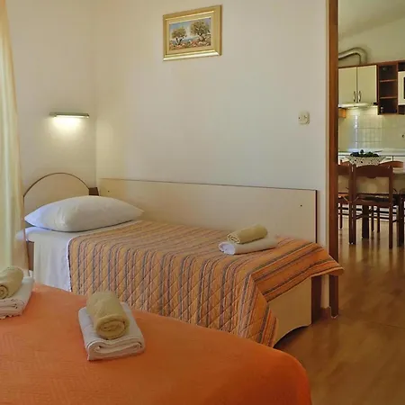 Apartman House In Near Paklenica Park