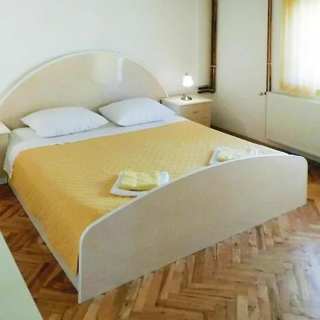 House In Near Paklenica Park Apartman Starigrad Paklenica